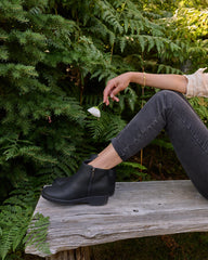 Horizon Zip - Dark Brown