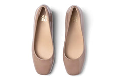 Avenue Pump Tan Patent | Women ABEO Footwear Dress