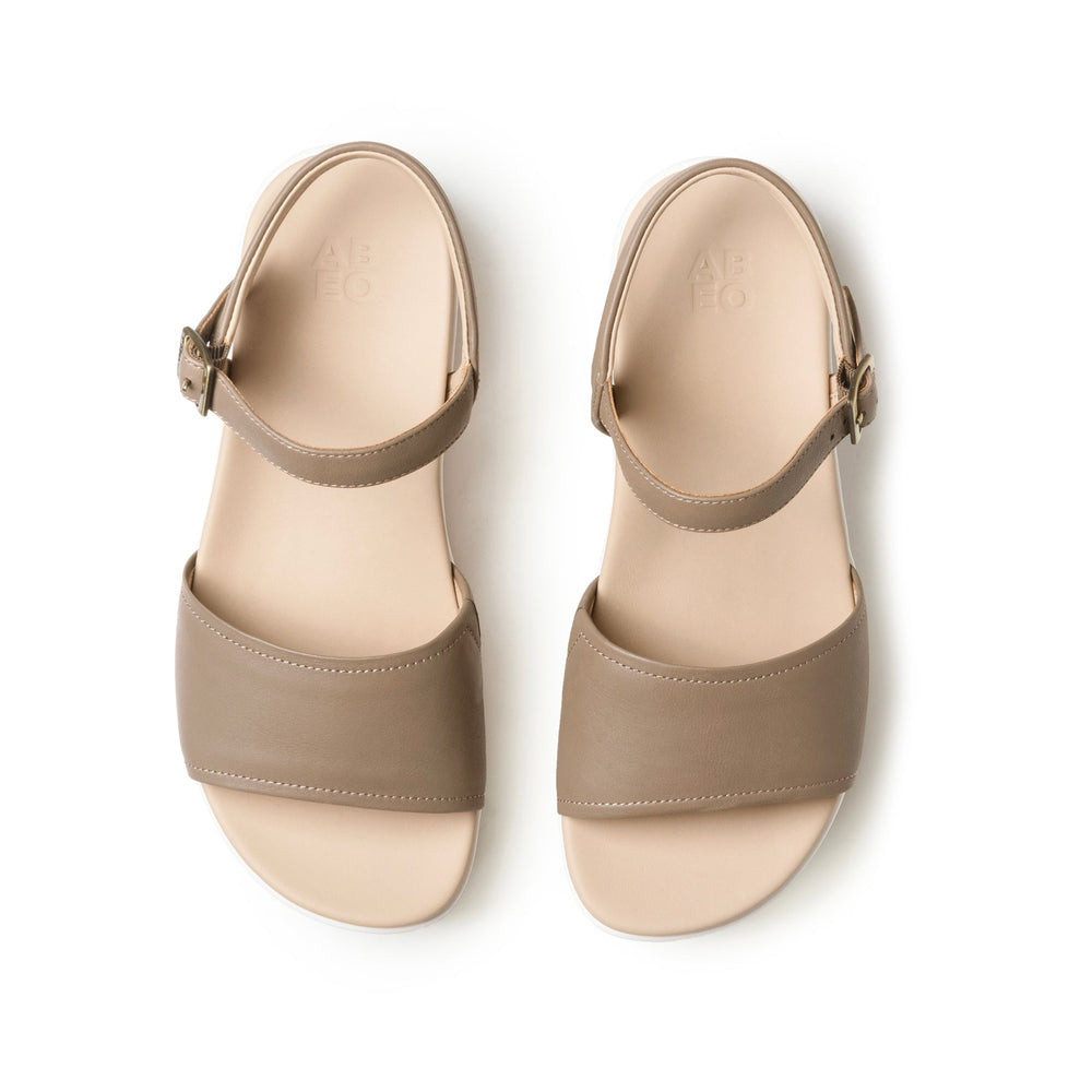 Solstice Buckle Sandal - Fossil Leather