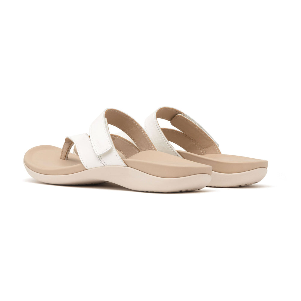 Oasis Thong Sandal Metatarsal - White