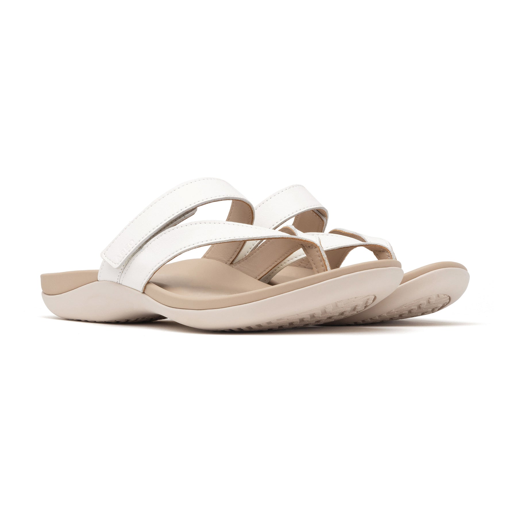 Oasis Thong Sandal Metatarsal - White