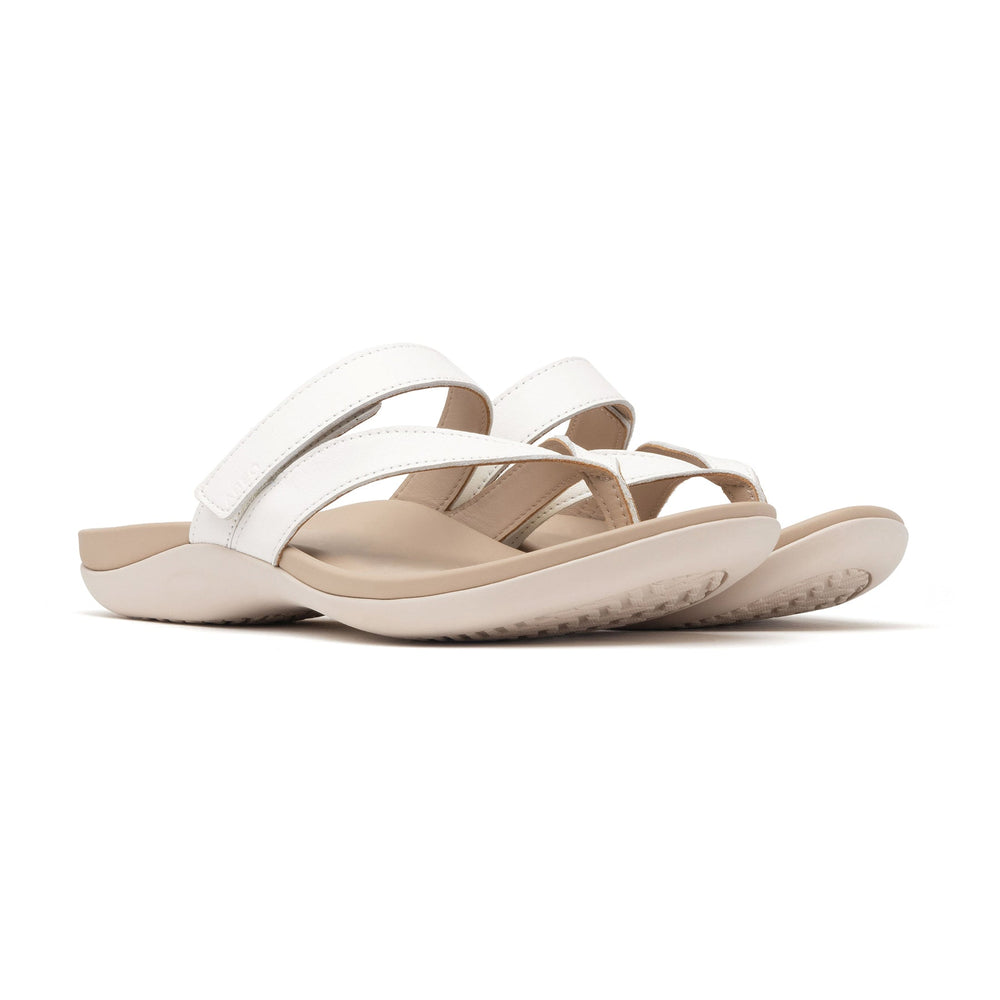 Oasis Thong Sandal Metatarsal - White