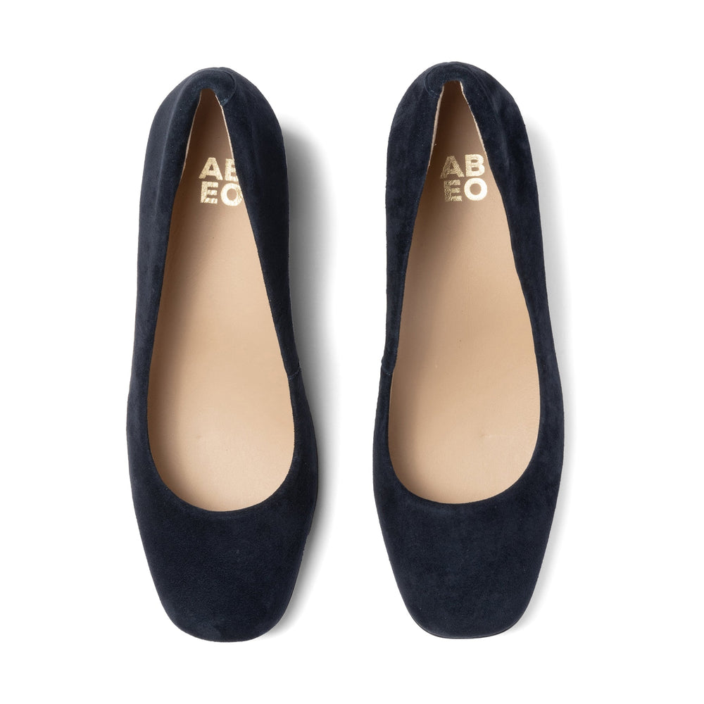 Avenue Pump - Navy Suede