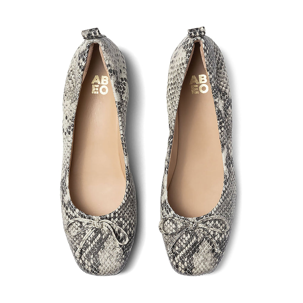 Cadence Bow Metatarsal - Snake Print Leather