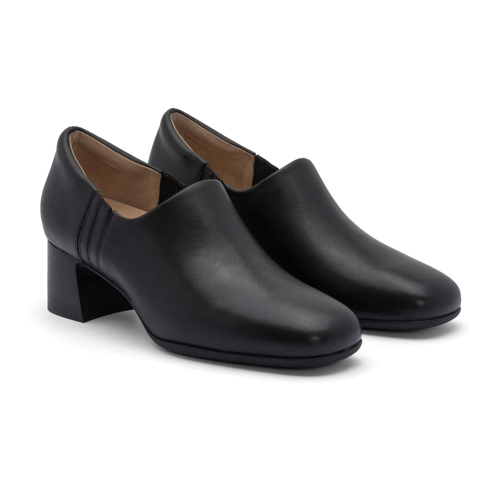 Avenue Slip On - Black Nappa
