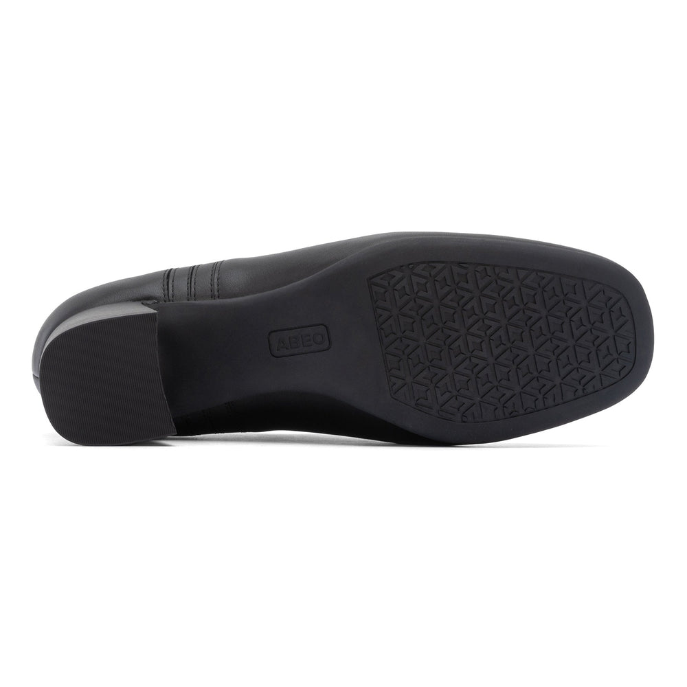 Avenue Slip On - Black Nappa