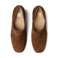 Avenue Slip On - Caramel Suede