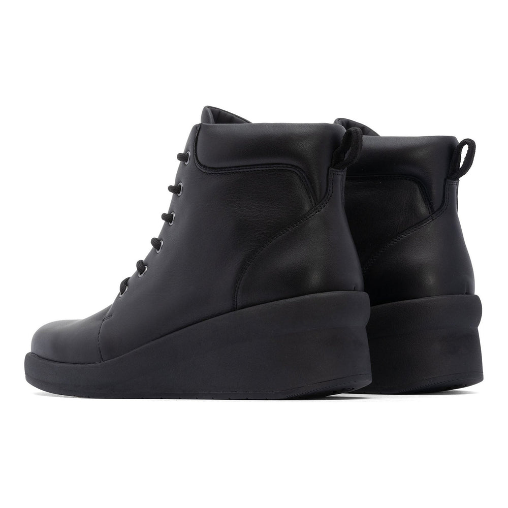 Passage Lace Up Metatarsal - Black