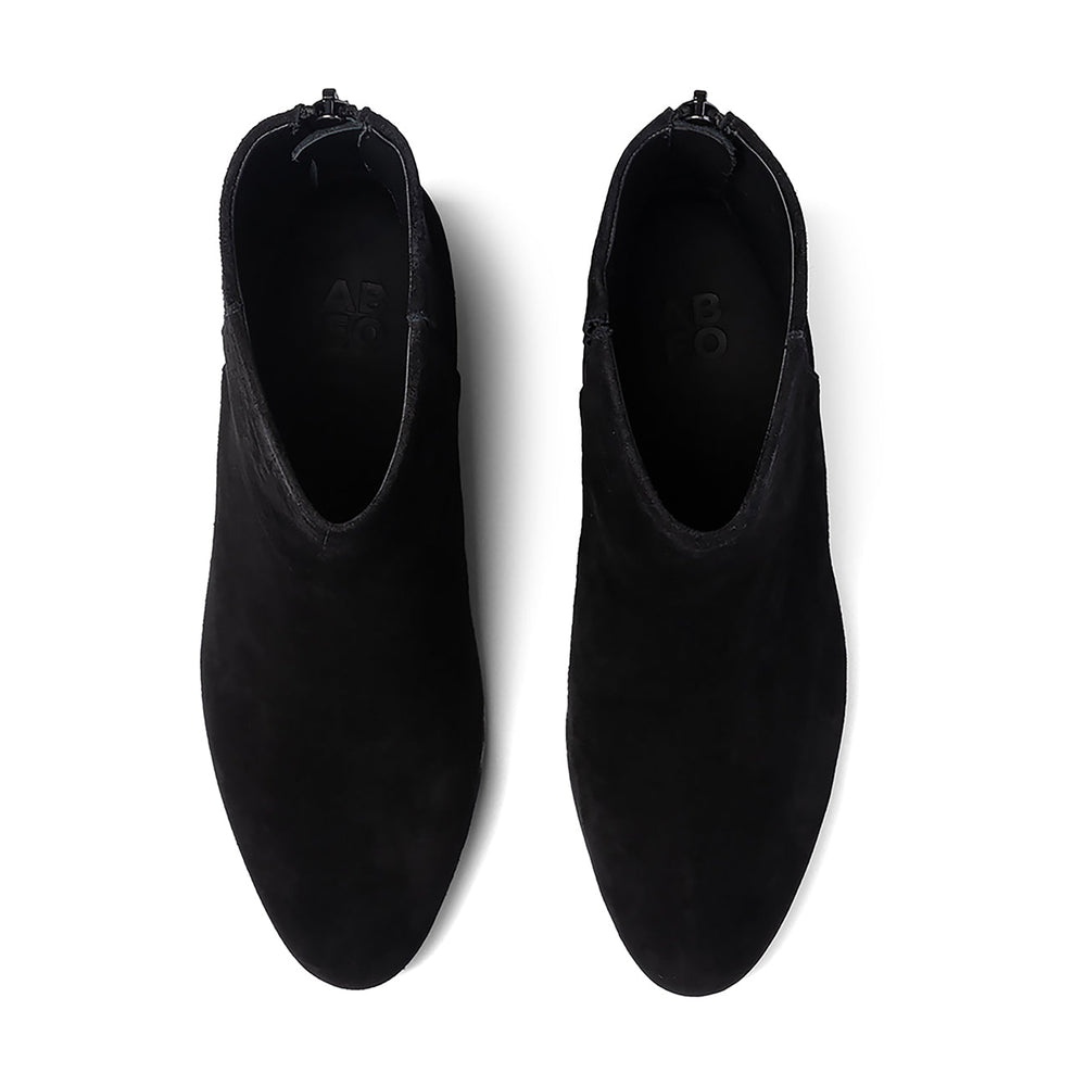 Plaza Back Zip - Black Suede