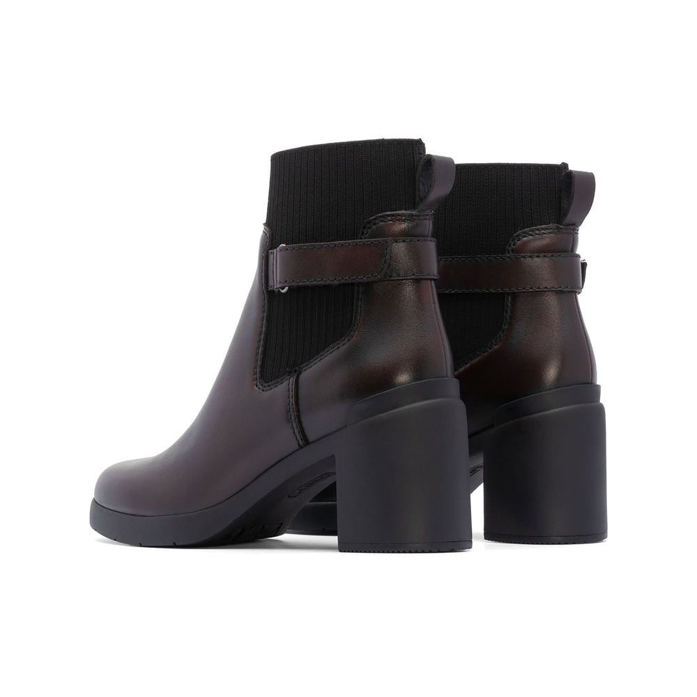 Metropolis Strap Metatarsal - Burgundy