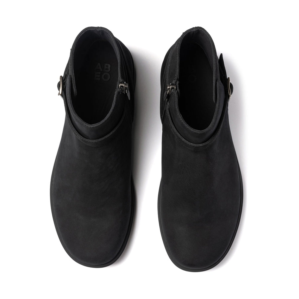 Compass Buckle Metatarsal - Black Nubuck