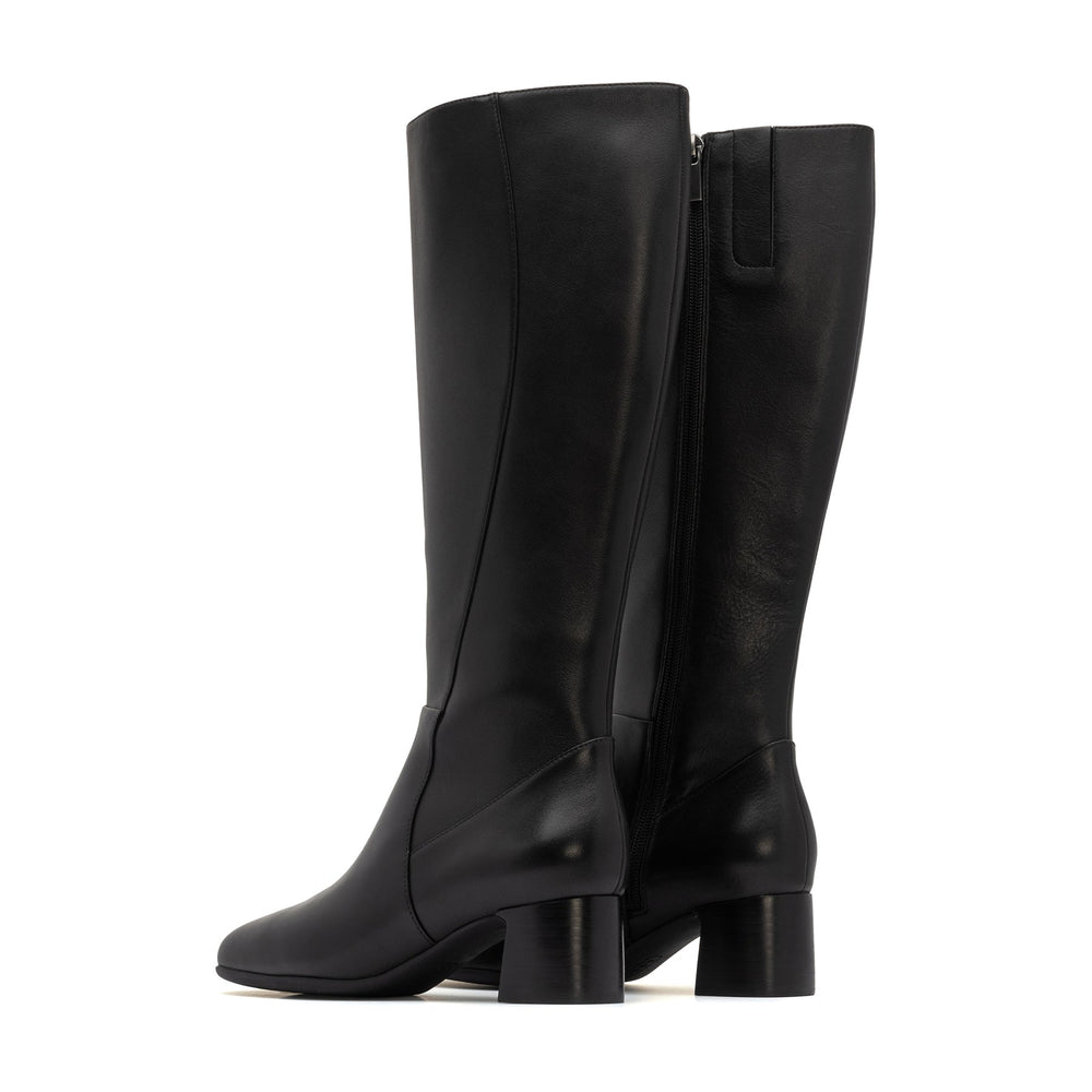 Avenue Tall - Black Nappa