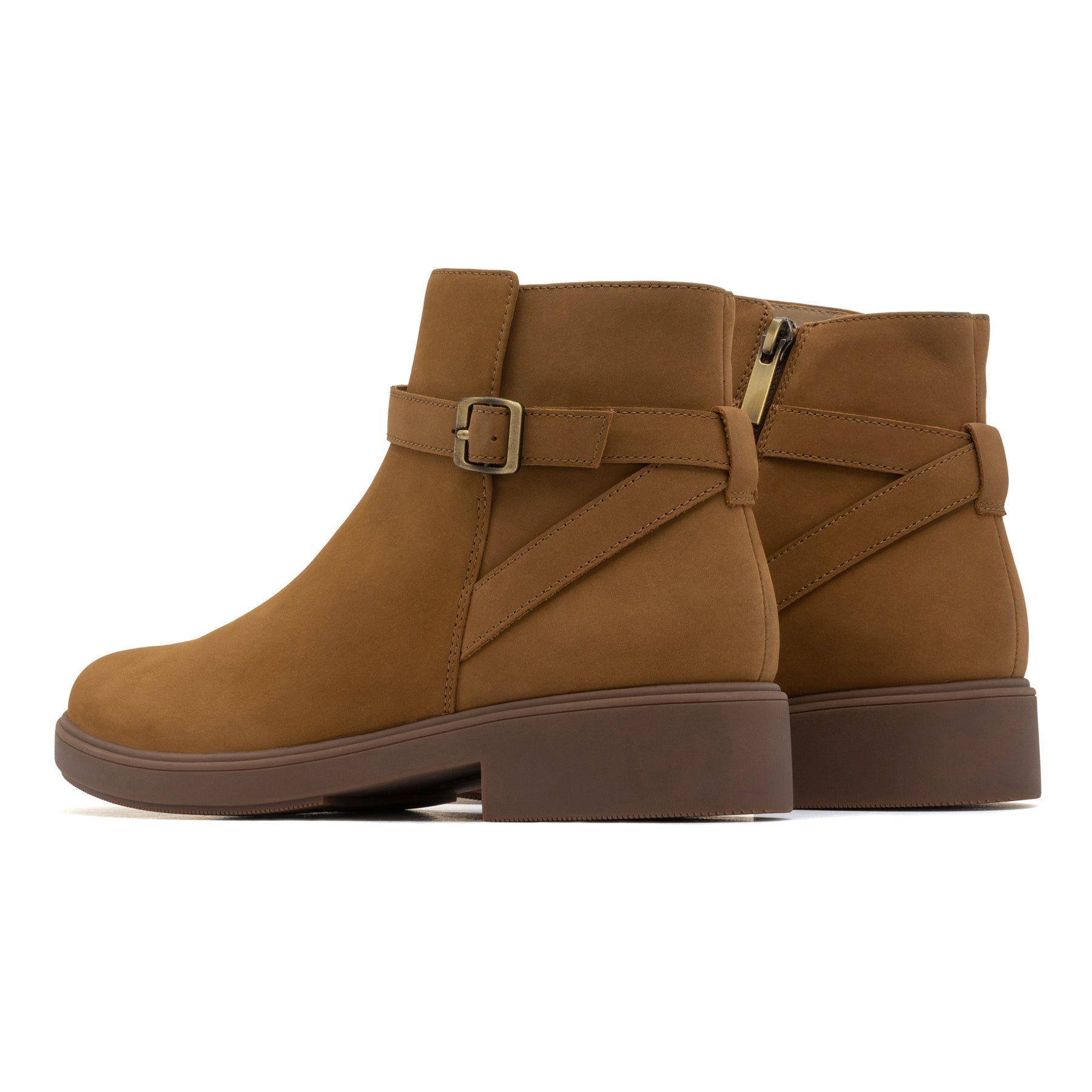 Compass Buckle - Tan Nubuck