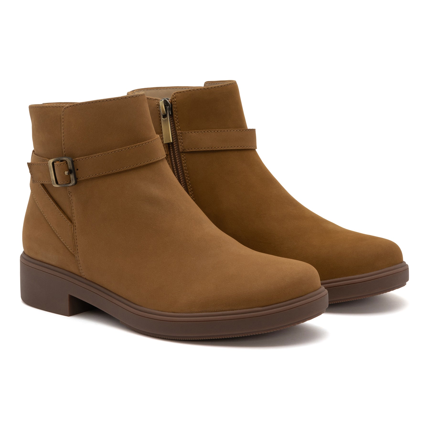 Compass Buckle - Tan Nubuck