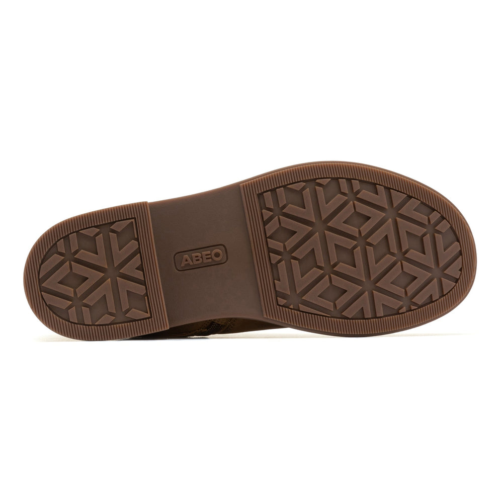 Compass Buckle - Tan Nubuck
