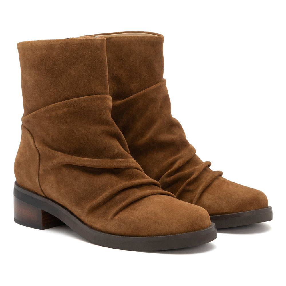 Traverse Scrunch - Light Tan