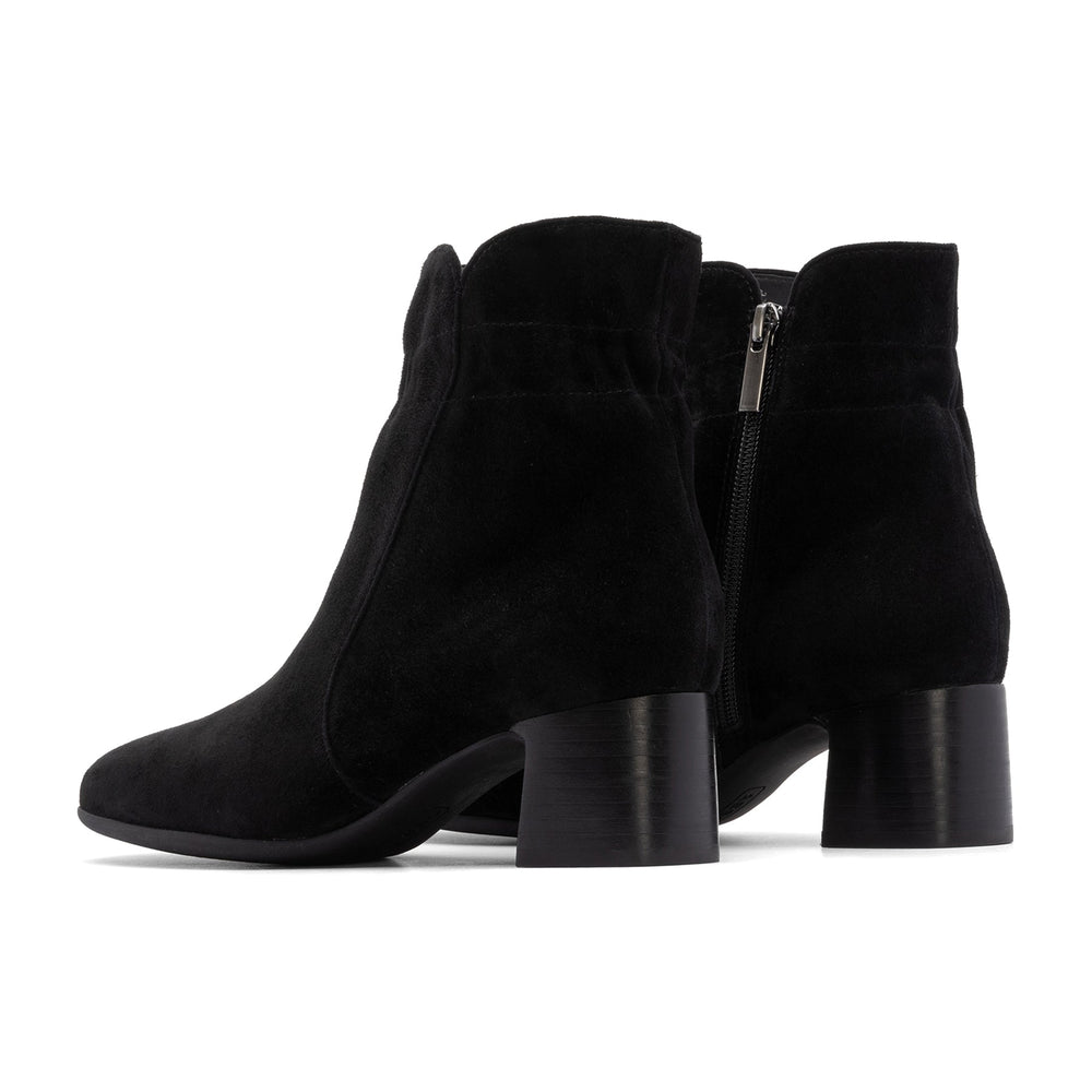 Avenue Mid - Black Suede