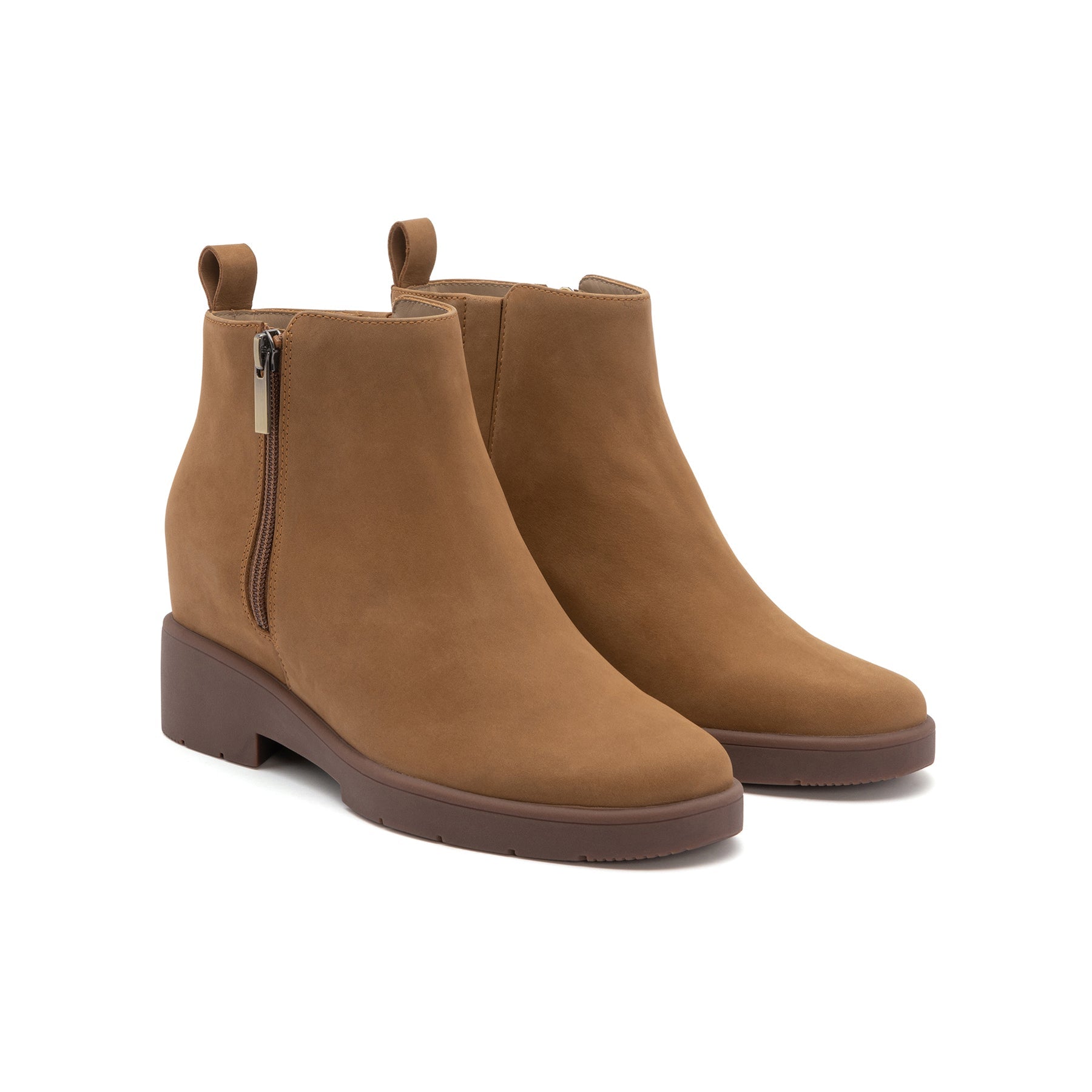 Horizon Zip - Tan Nubuck