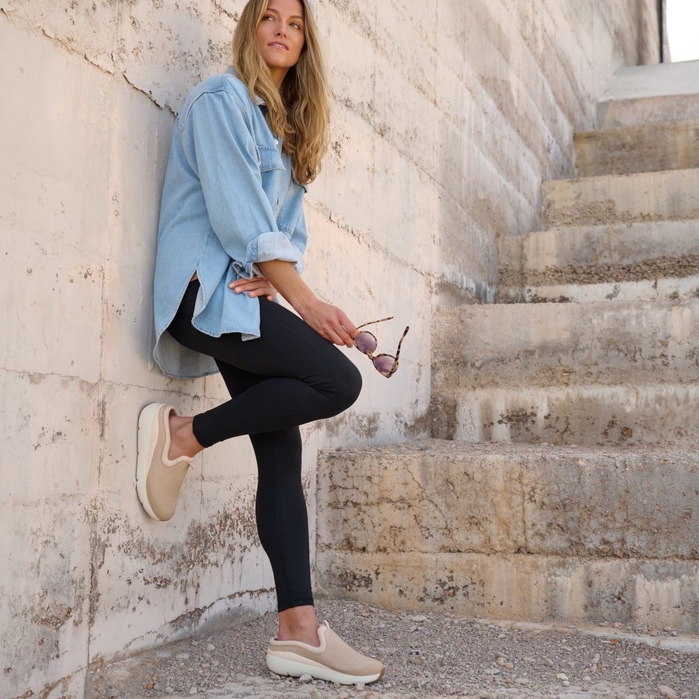 MXV Shift Clog Metatarsal - Smoke Beige