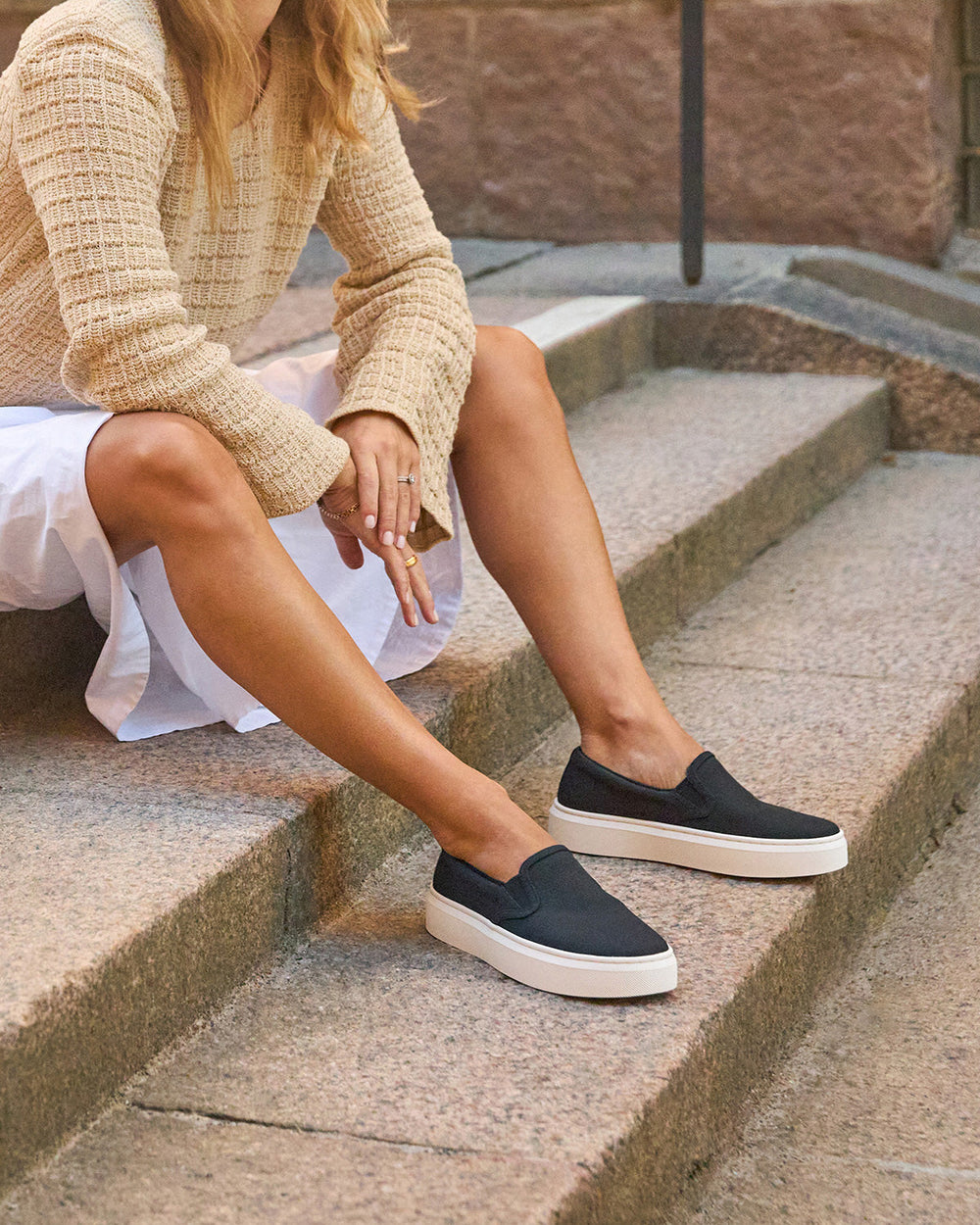Jumpstreet Slip On Metatarsal - Black Canvas