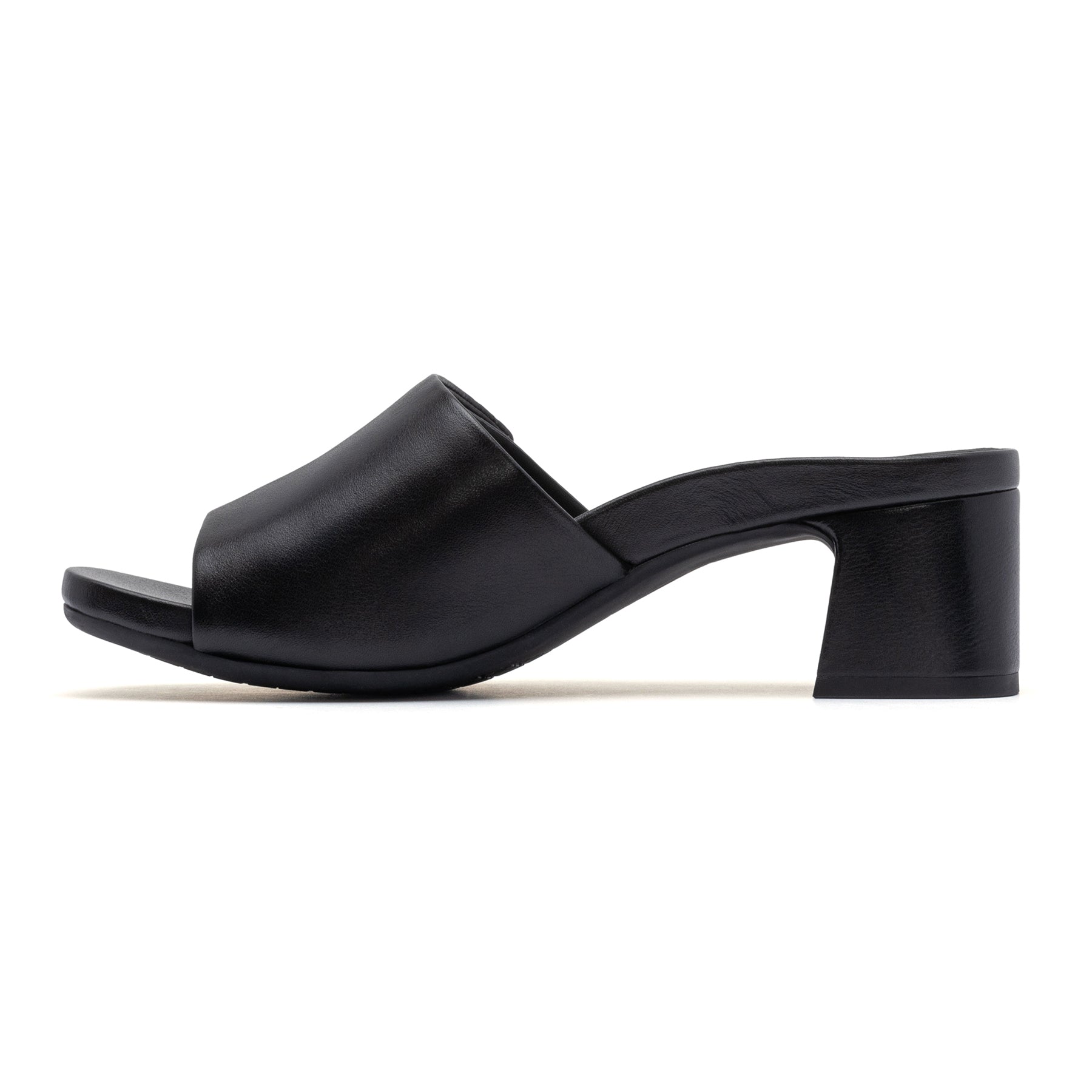 Avenue Slide - Black Leather