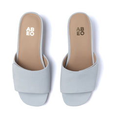 Avenue Slide Metatarsal - Light Blue Suede