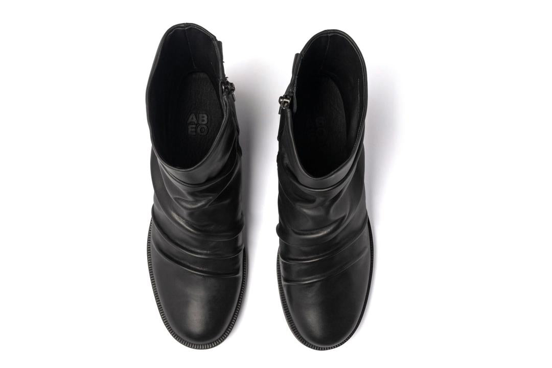 Traverse Scrunch Black | Women ABEO Footwear Boots