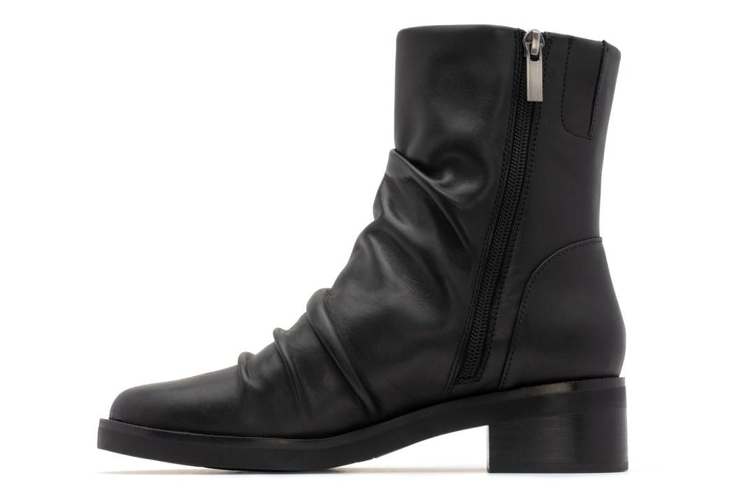 Traverse Scrunch Black | Women ABEO Footwear Boots